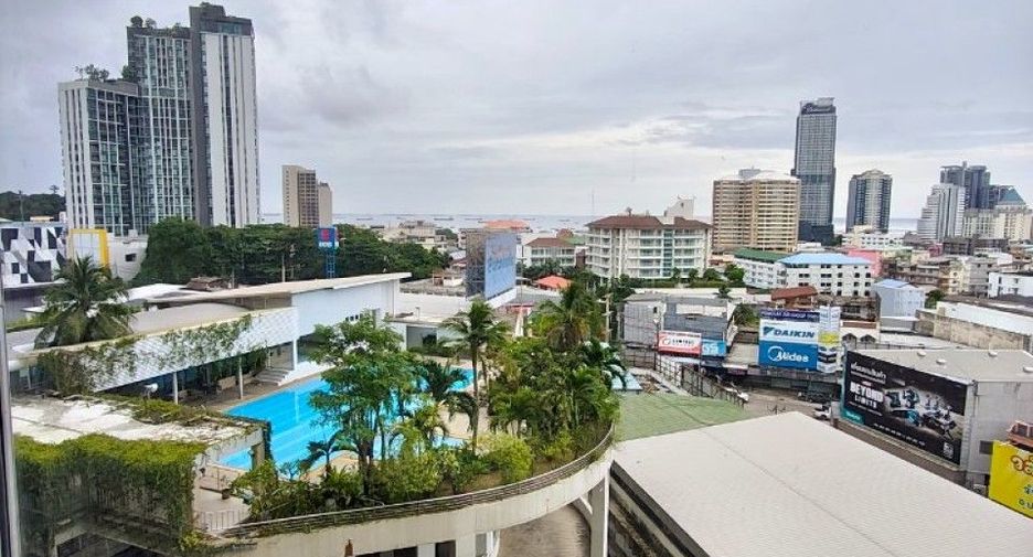 À vendre 1 chambre condo à Si Racha, Chonburi