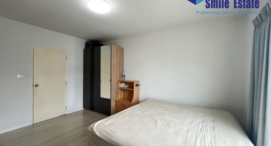 Casa adosada en venta de 2 habitaciones en Bang Phli, Samut Prakan