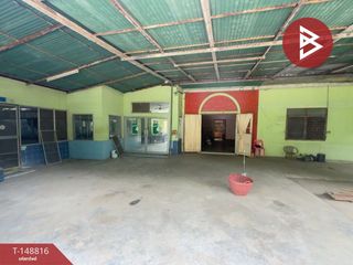 For sale 5 ベッドルーム house in Mueang Uthai Thani, Uthai Thani