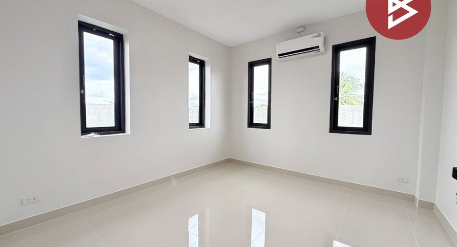 For sale 3 bedrooms house in Phutthamonthon, Nakhon Pathom
