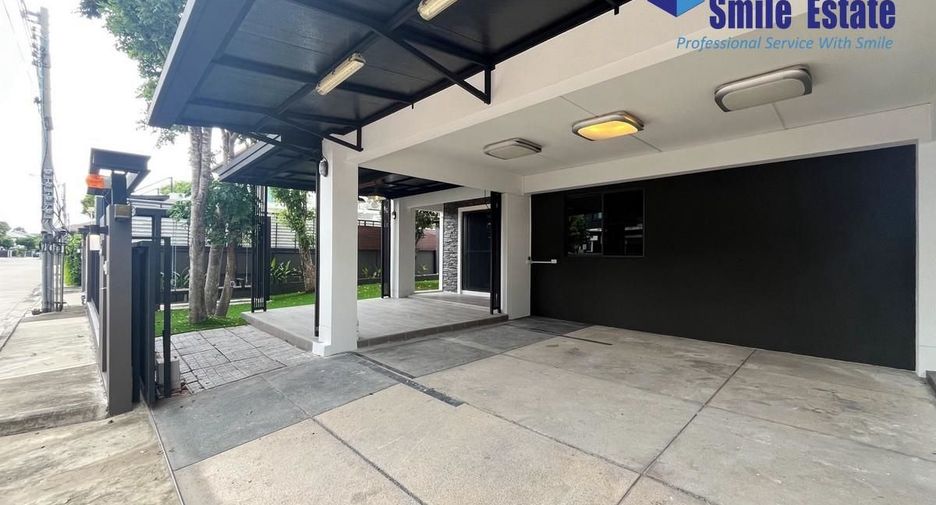 For sale 4 bedrooms house in Bang Phli, Samut Prakan