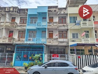 Local comercial en venta de 3 habitaciones en Bueng Kum, Bangkok