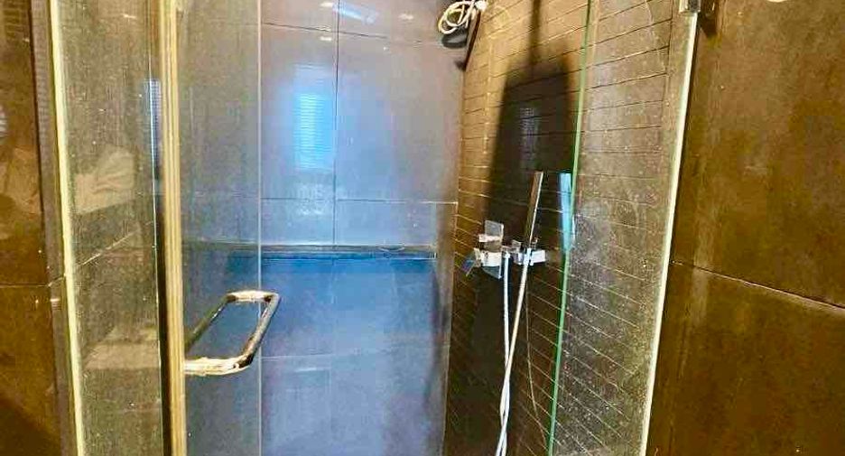 For rent 1 bed condo in Sathon, Bangkok