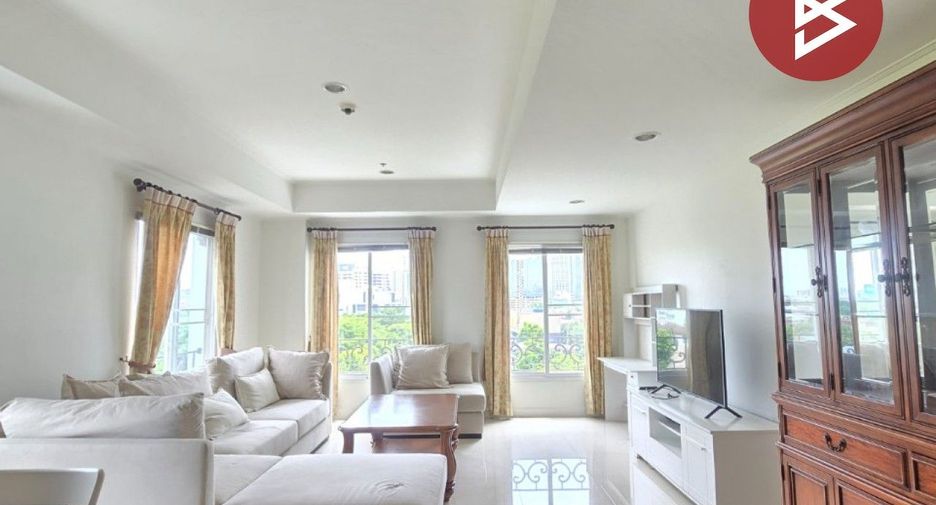 For sale 2 bedrooms condo in Khlong Toei, Bangkok