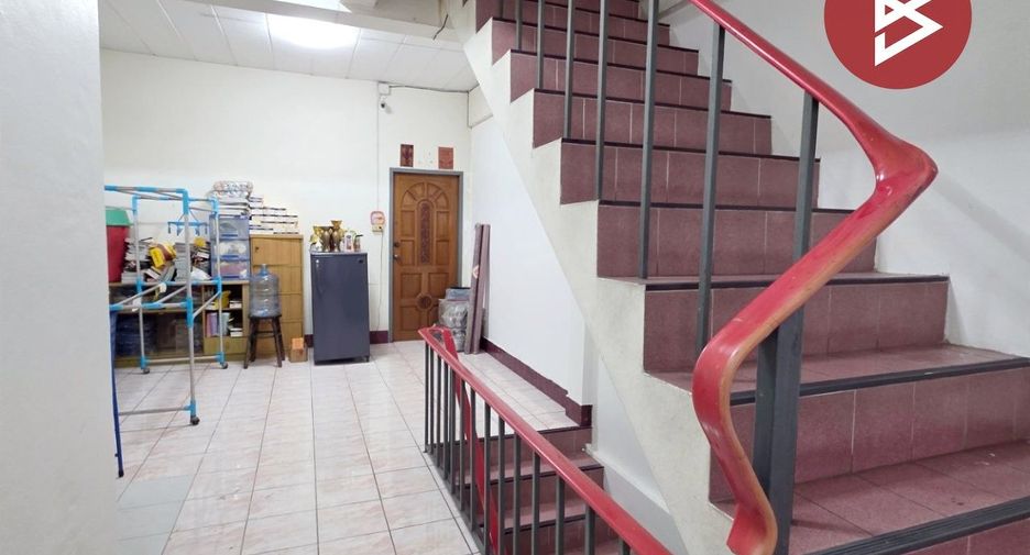Local comercial en venta de 2 habitaciones en Bang Bon, Bangkok