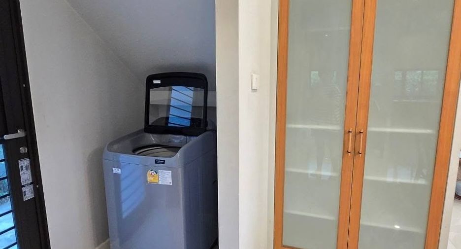 For rent 3 bedrooms house in San Pa Tong, Chiang Mai