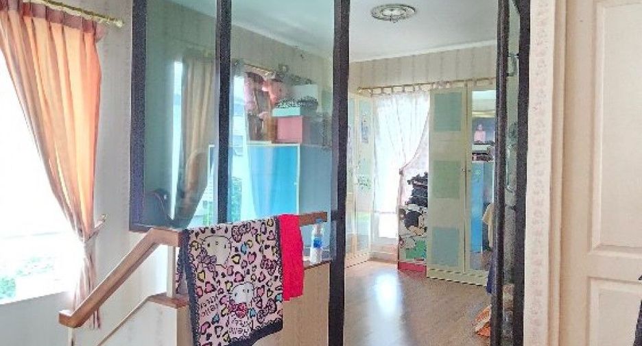 À vendre 4 chambres maison à Phra Samut Chedi, Samut Prakan