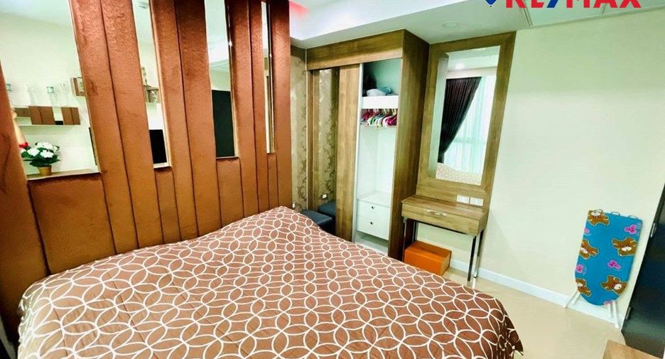 For sale 2 bedrooms condo in Jomtien, Pattaya