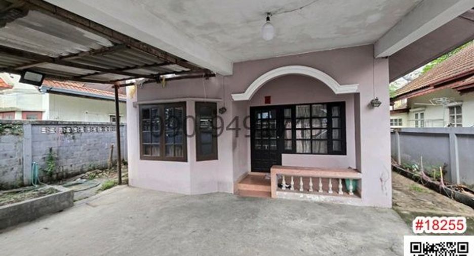 Casa en alquiler de 5 habitaciones en Phasi Charoen, Bangkok
