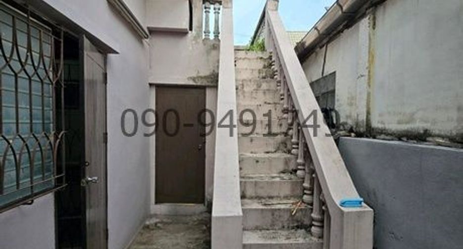 Casa en alquiler de 5 habitaciones en Phasi Charoen, Bangkok