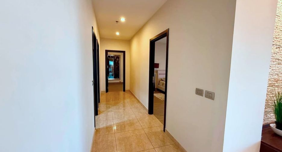 À vendre 2 chambres condo à Bang Lamung, Chonburi