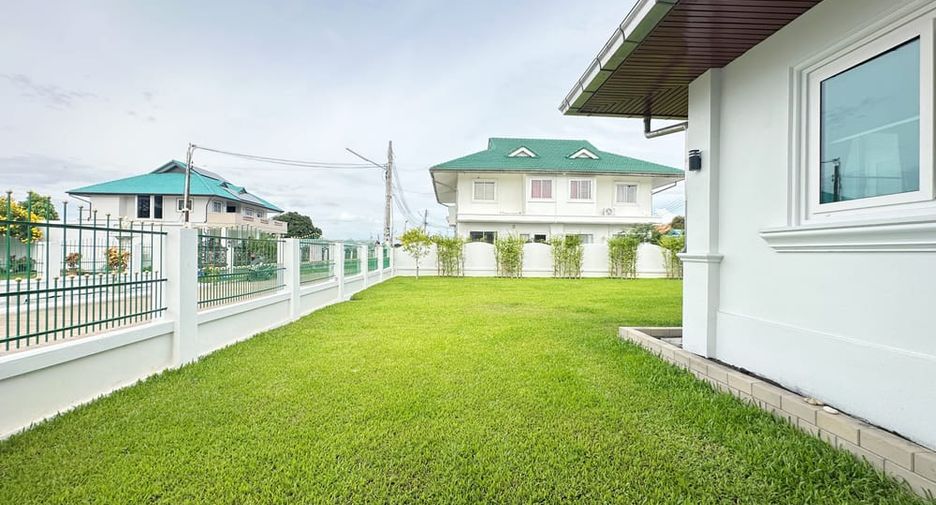 For rent 2 bedrooms house in Bang Lamung, Chonburi