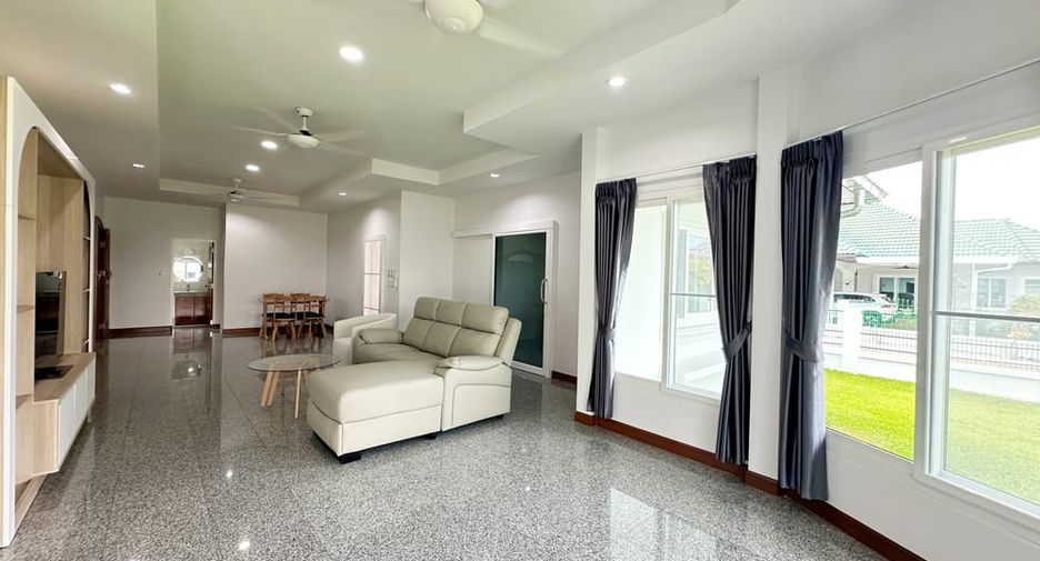 For rent 2 bedrooms house in Bang Lamung, Chonburi
