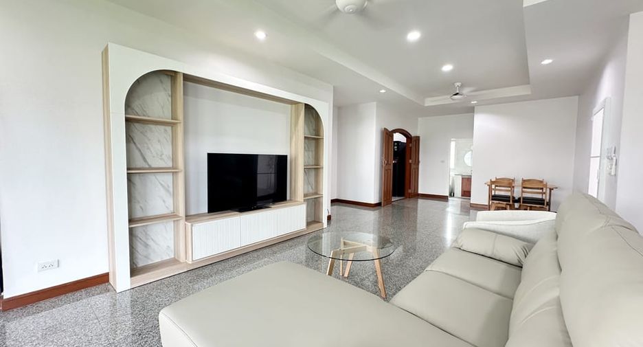 For rent 2 bedrooms house in Bang Lamung, Chonburi