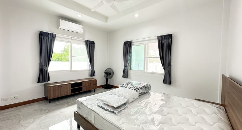 For rent 2 bedrooms house in Bang Lamung, Chonburi