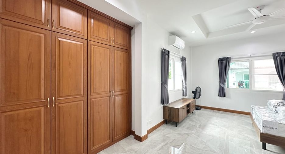 For rent 2 bedrooms house in Bang Lamung, Chonburi