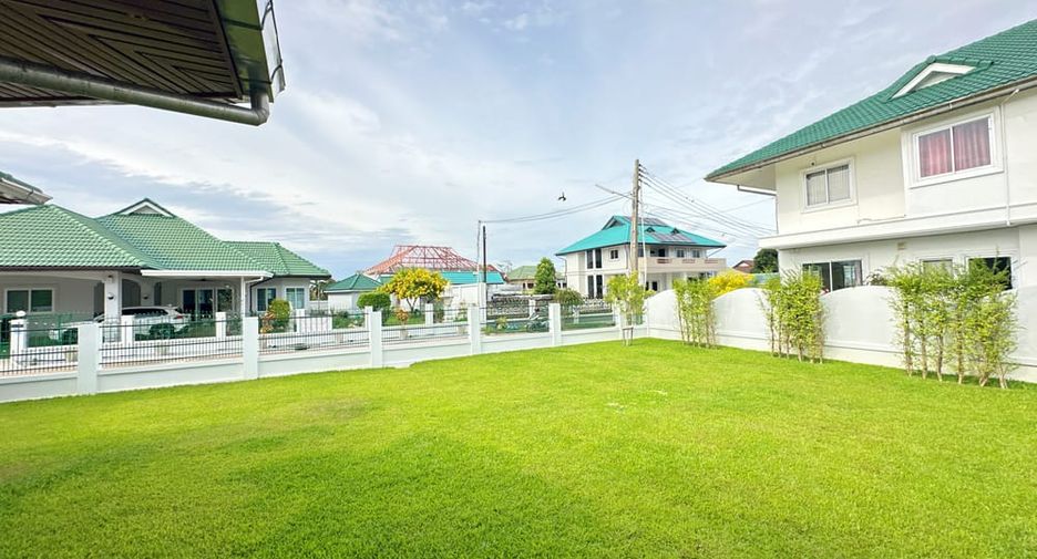 For rent 2 bedrooms house in Bang Lamung, Chonburi