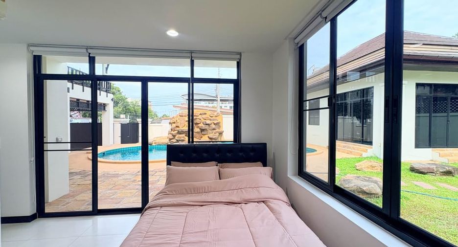 Villa zur Miete mit 4 Zimmer in Bang Lamung, Chonburi