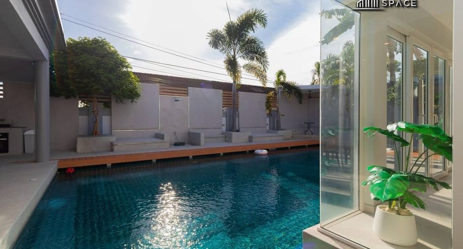 For rent 5 ベッドルーム villa in Bang Lamung, Chonburi
