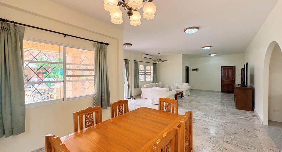 For rent 3 bedrooms house in Bang Lamung, Chonburi