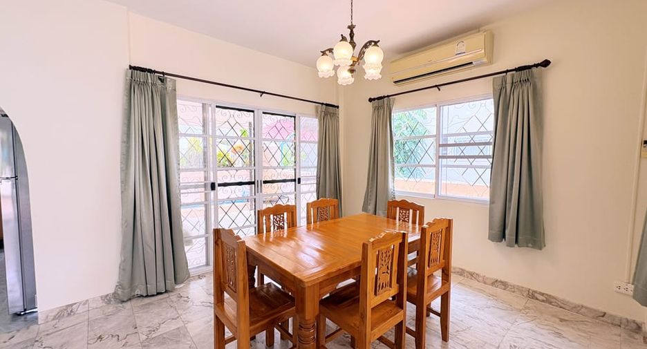 For rent 3 bedrooms house in Bang Lamung, Chonburi