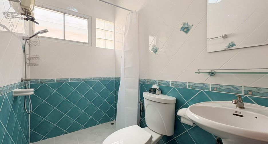 For rent 3 bedrooms house in Bang Lamung, Chonburi