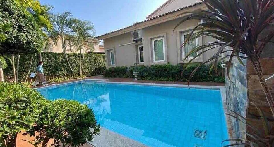 For rent 3 ベッドルーム villa in Bang Lamung, Chonburi