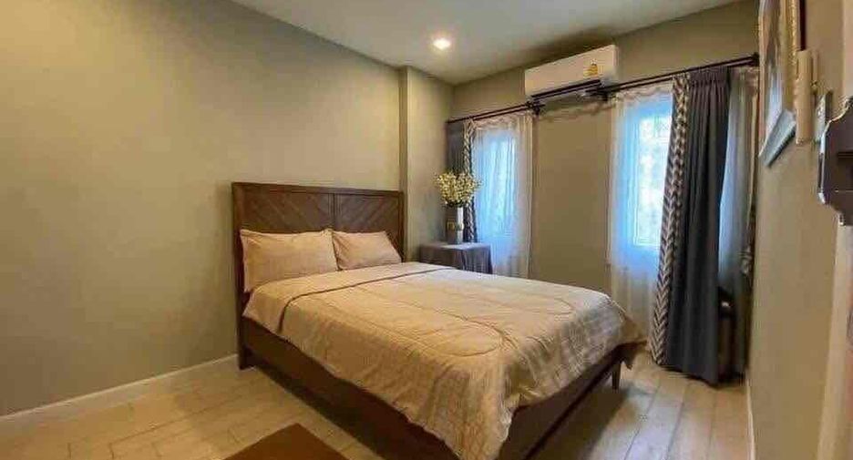 For rent 3 ベッドルーム villa in Bang Lamung, Chonburi