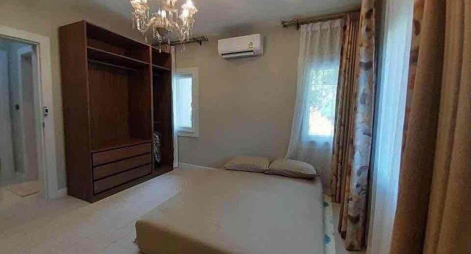 For rent 3 ベッドルーム villa in Bang Lamung, Chonburi