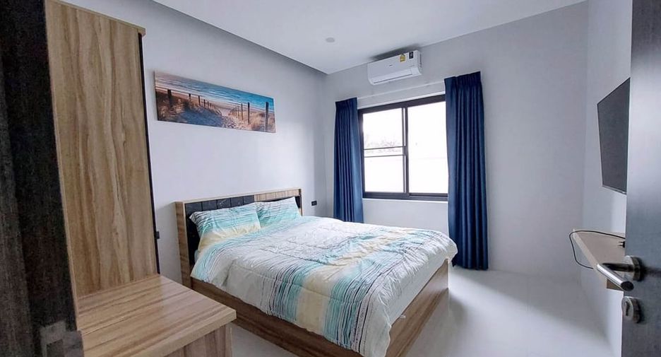 For rent 3 bedrooms villa in Bang Lamung, Chonburi