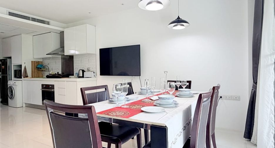 For rent 2 bedrooms condo in Bang Lamung, Chonburi