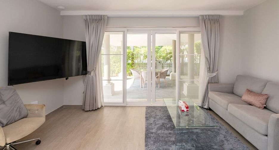 For sale 3 ベッドルーム villa in Bang Lamung, Chonburi