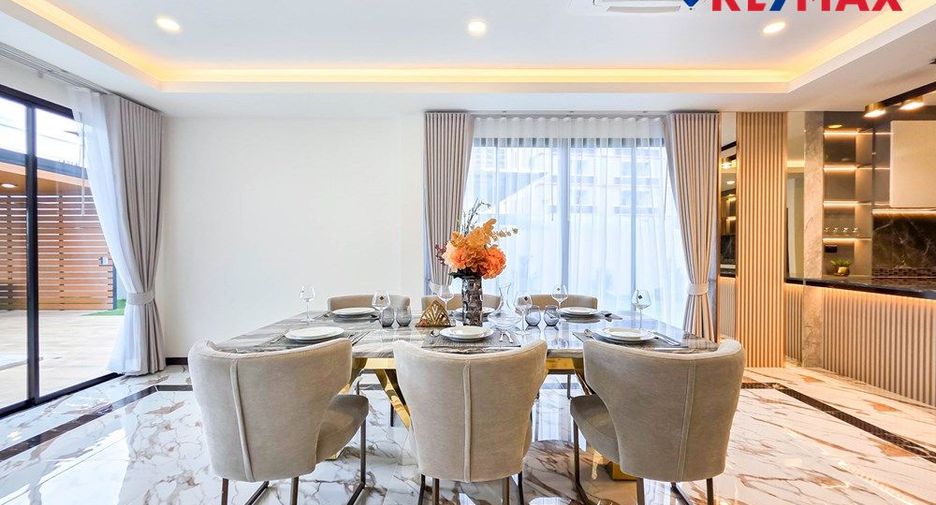 À vendre 5 chambres maison à Jomtien, Pattaya