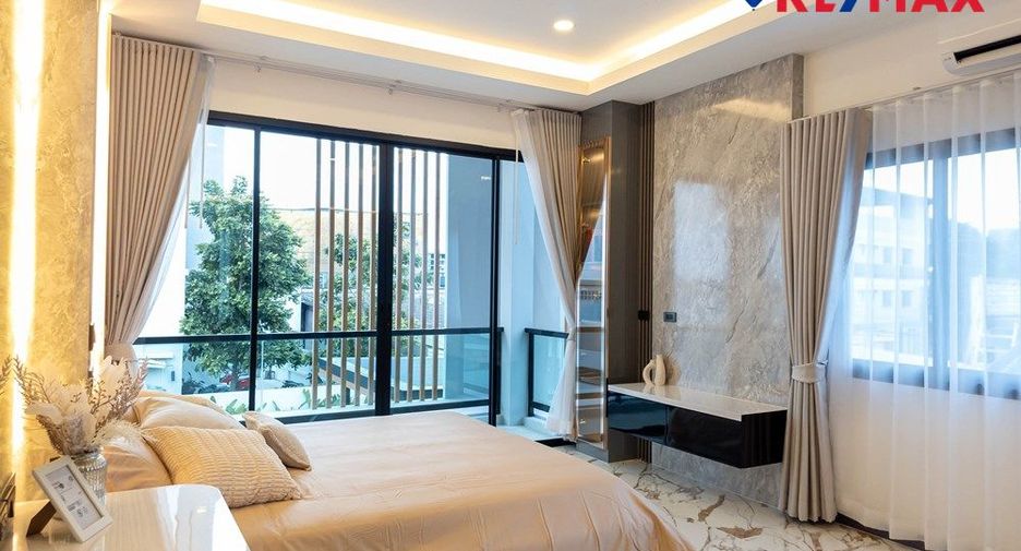 À vendre 5 chambres maison à Jomtien, Pattaya