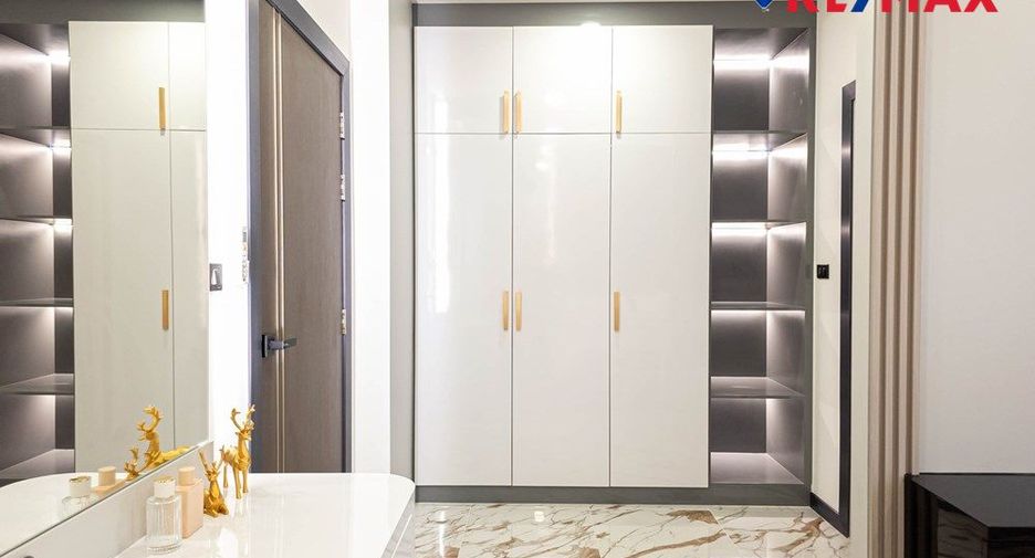 À vendre 5 chambres maison à Jomtien, Pattaya