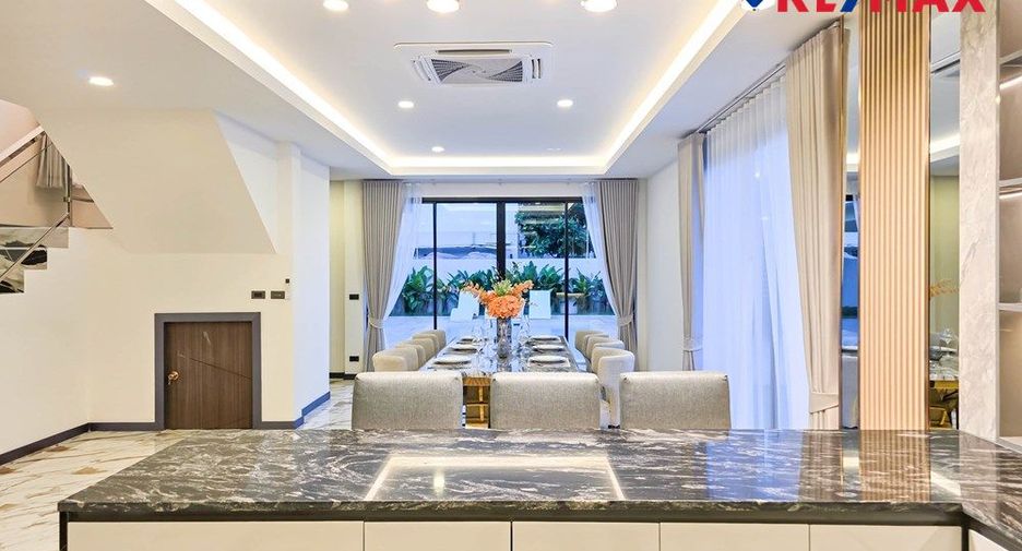 À vendre 5 chambres maison à Jomtien, Pattaya
