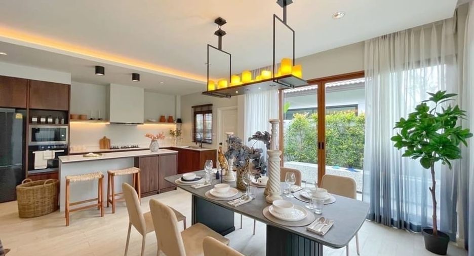 Villa zur Miete und zum Kauf mit 3 Zimmer in Bang Lamung, Chonburi