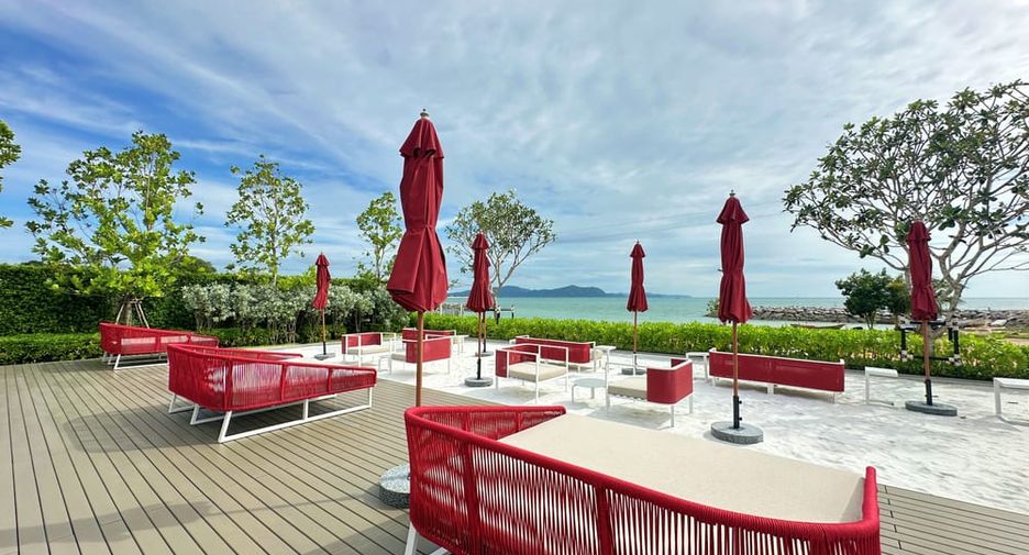 For rent 3 bedrooms condo in Na Jomtien, Pattaya