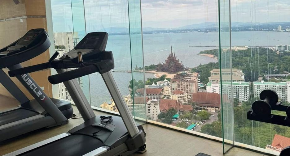 For sale 1 bed condo in Bang Lamung, Chonburi