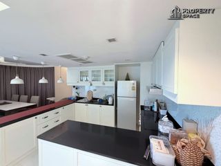 For rent 3 bedrooms condo in Na Jomtien, Pattaya
