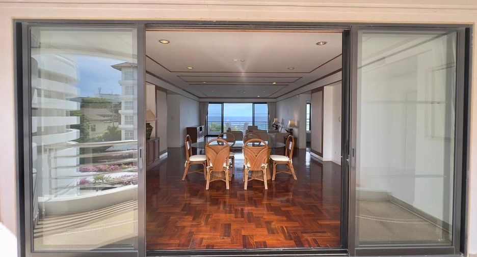 For rent 3 ベッドルーム condo in Bang Lamung, Chonburi