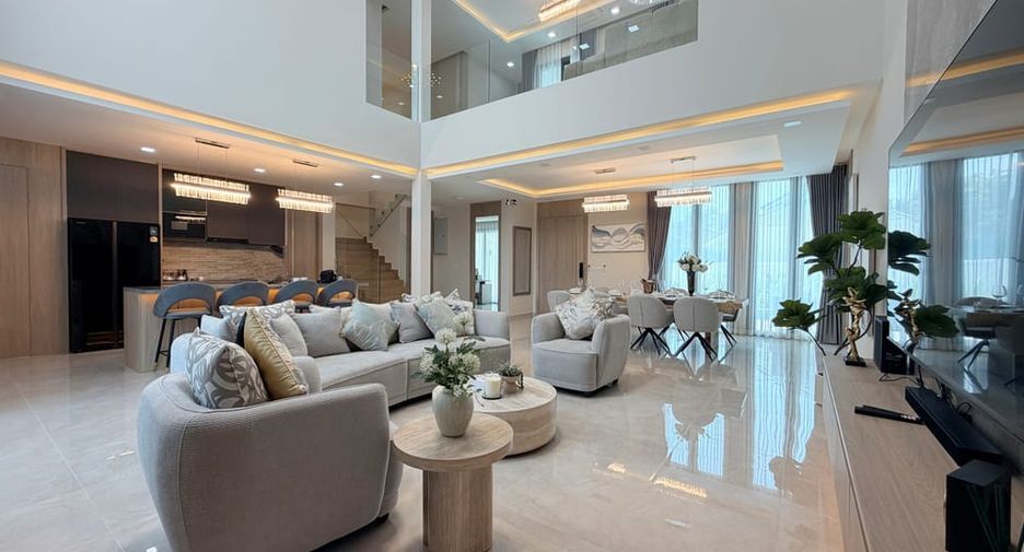 Villa zum Kauf mit 5 Zimmer in Bang Lamung, Chonburi