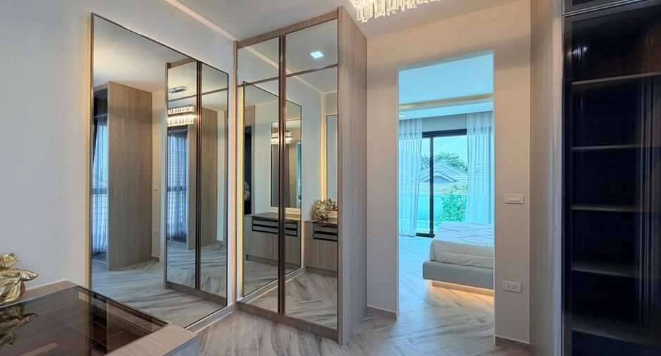 Villa zum Kauf mit 5 Zimmer in Bang Lamung, Chonburi