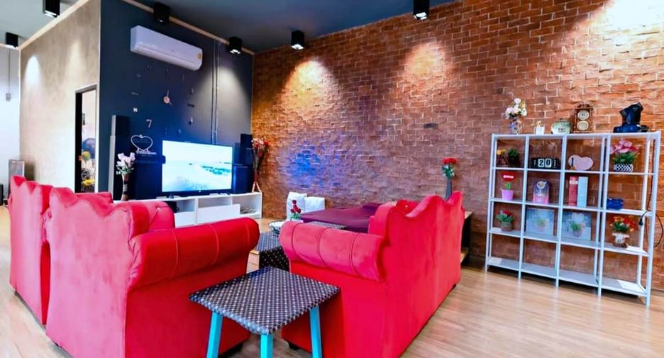 Villa zur Miete mit 4 Zimmer in Bang Lamung, Chonburi
