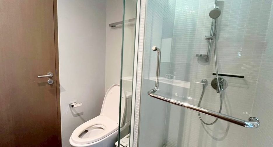 For rent 2 bedrooms condo in Jomtien, Pattaya