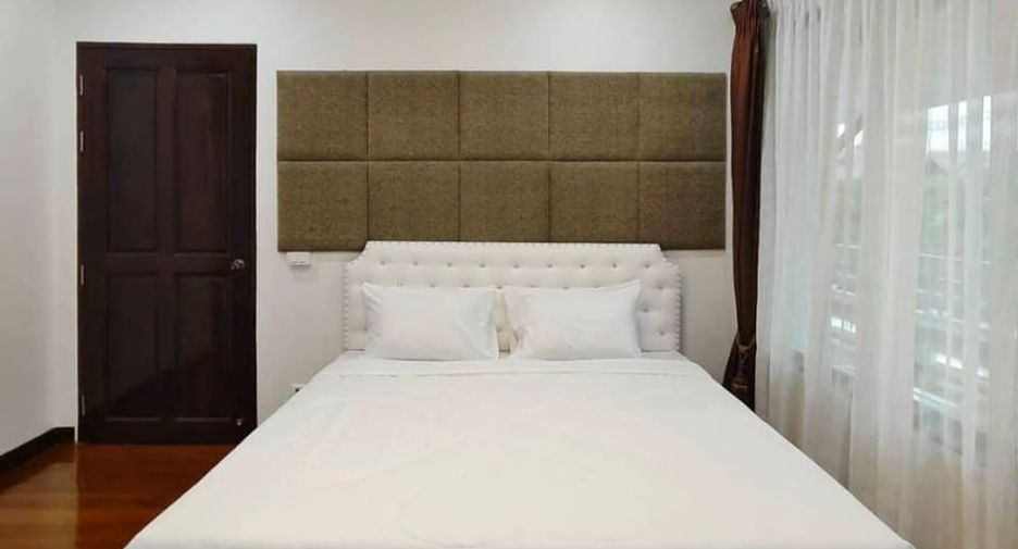 For rent 4 bedrooms villa in Bang Lamung, Chonburi