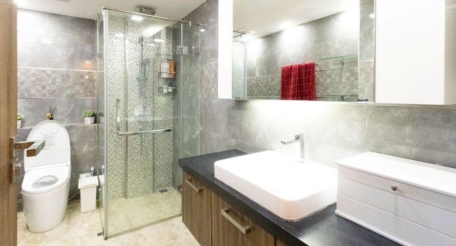 For sale 2 bedrooms condo in Bang Lamung, Chonburi