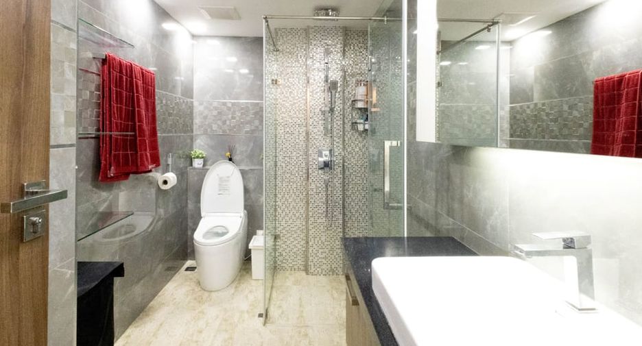 For sale 2 bedrooms condo in Bang Lamung, Chonburi