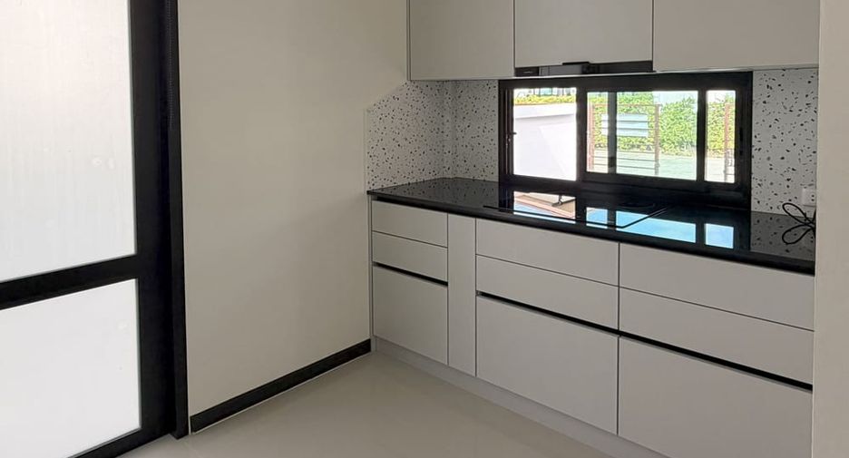 For sale 2 bedrooms house in Huay Yai, Pattaya