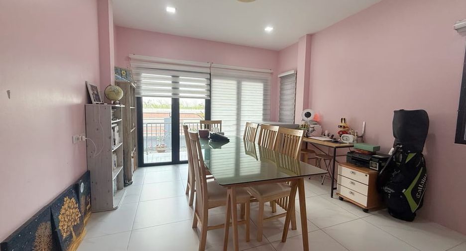 À vendre 3 chambres maison à Bang Lamung, Chonburi